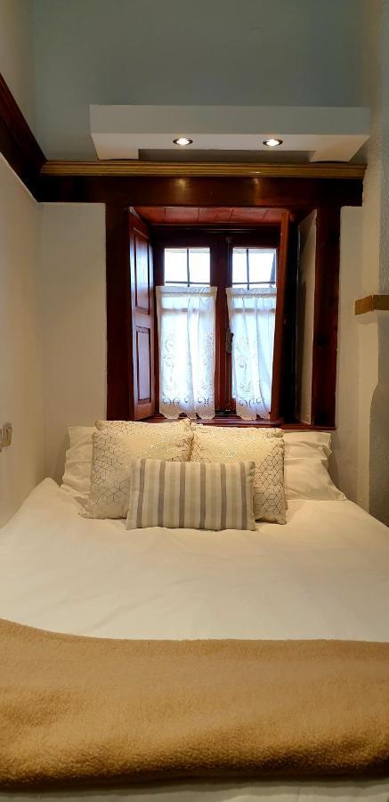 Astraka Guesthouse I Papigko Exteriér fotografie