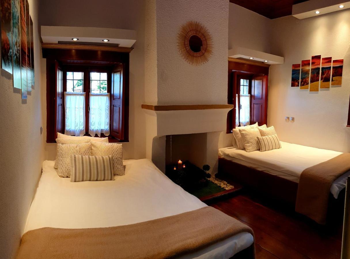 Astraka Guesthouse I Papigko Exteriér fotografie
