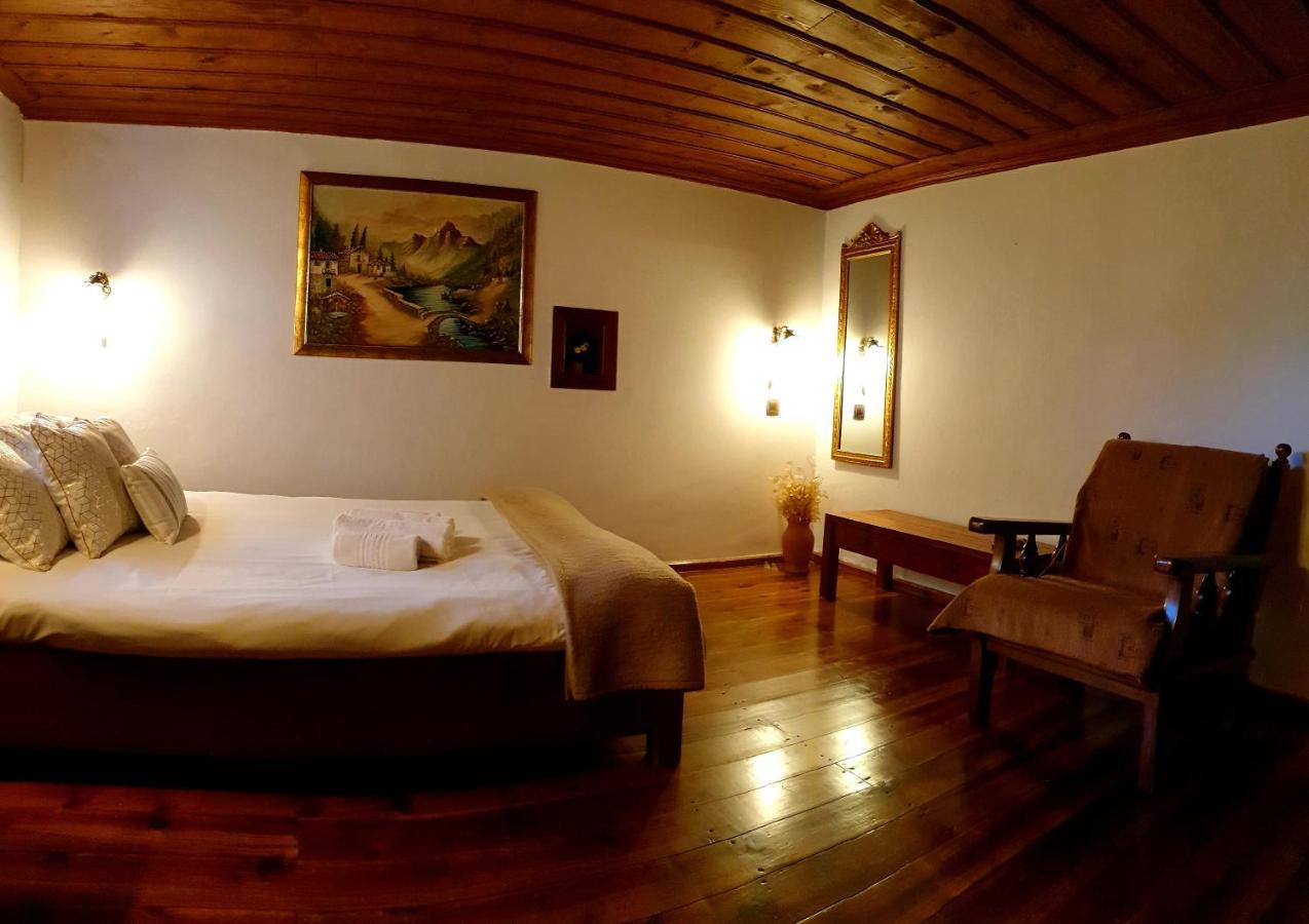 Astraka Guesthouse I Papigko Exteriér fotografie