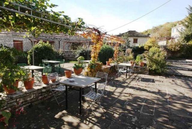 Astraka Guesthouse I Papigko Exteriér fotografie